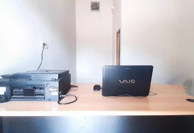 Urbanview Hotel Fira Syariah Muara Enim By Reddoorz