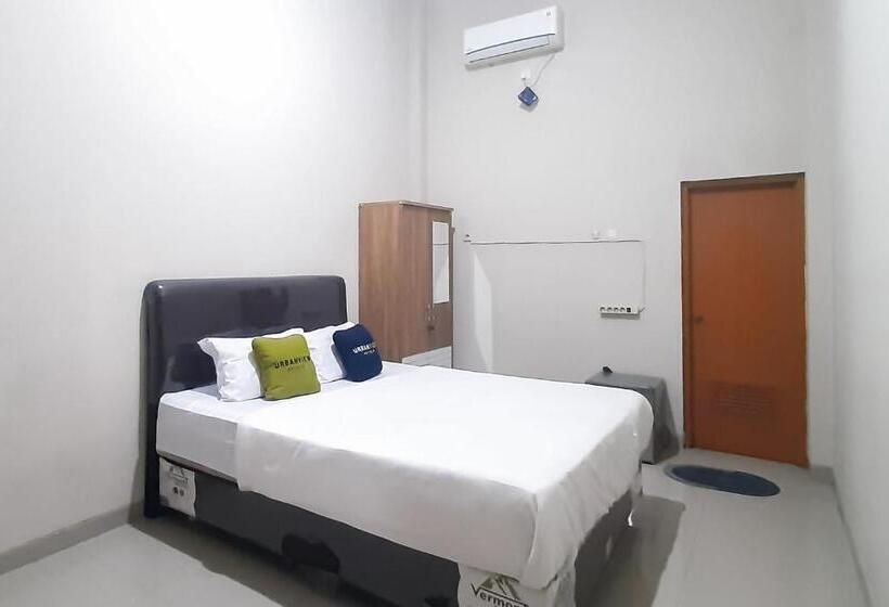 Urbanview Hotel Fira Syariah Muara Enim By Reddoorz