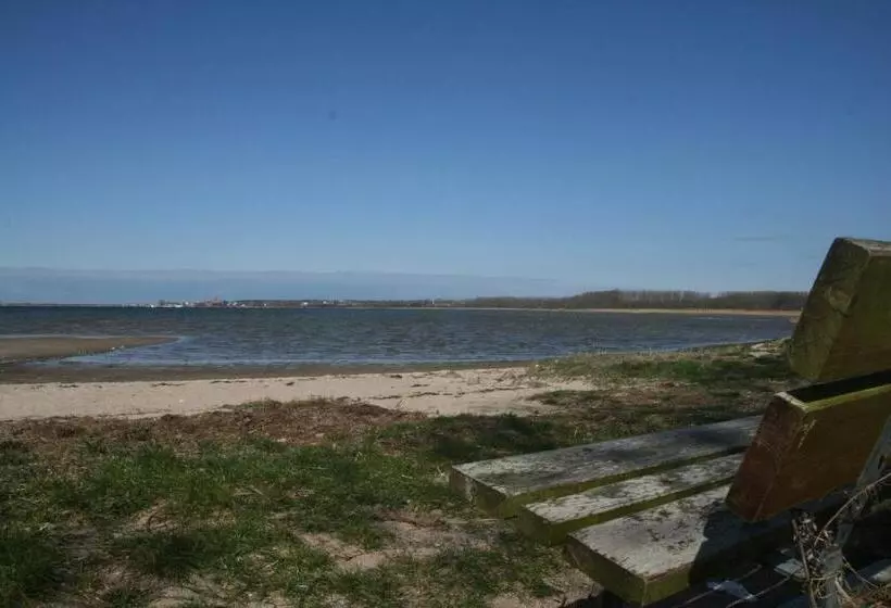 ホテル Urlaub Unterm Storchennest Im Ostseeland Rerik