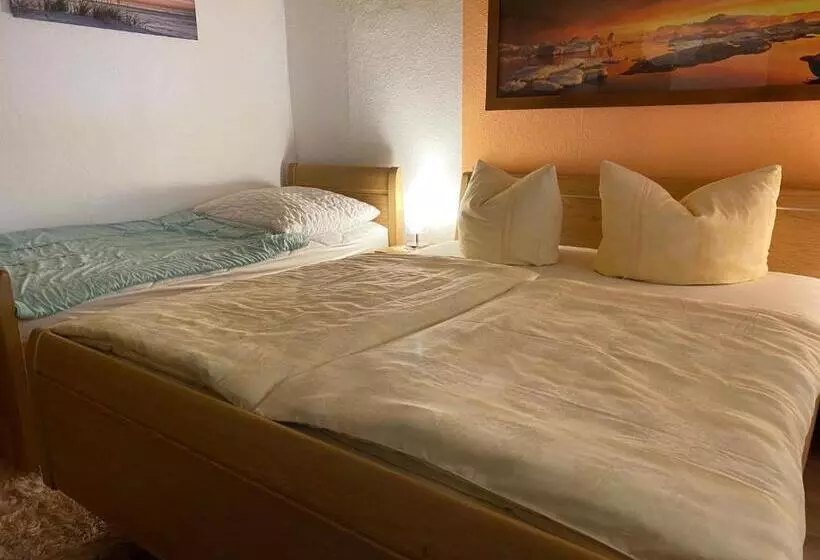 ホテル Urlaub Unterm Storchennest Im Ostseeland Rerik