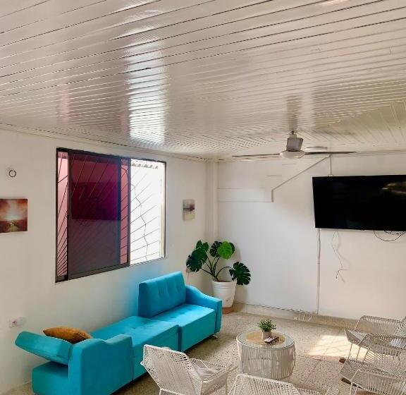 Majatalo Hostal Familiar Hopen Nel