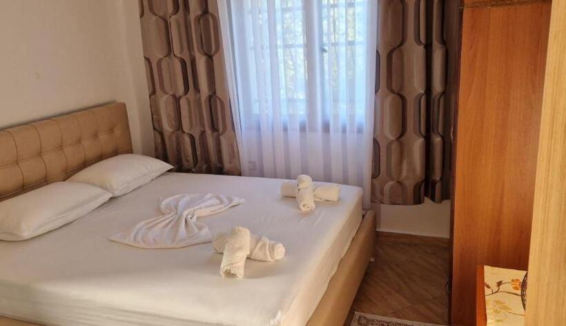 Pensjonat Private Room Featuring Panoramic Views From Terrace And Balcony