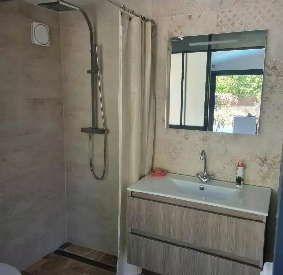 Majatalo Studio Insolite Chez L Habitant