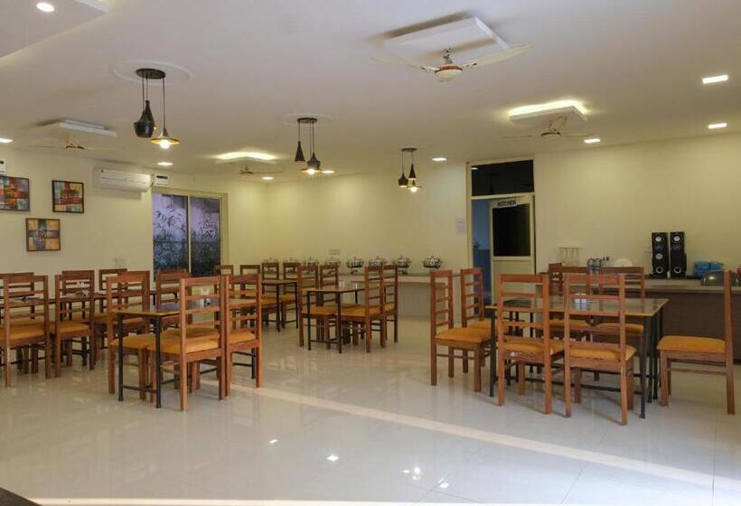 The Kiaan Corbett Resort