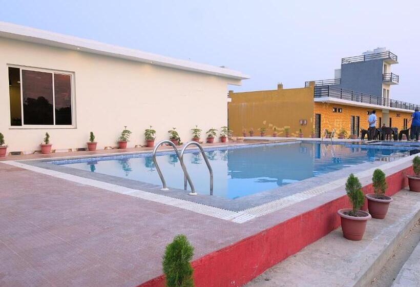 The Kiaan Corbett Resort