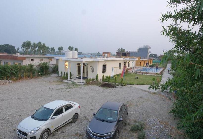 The Kiaan Corbett Resort