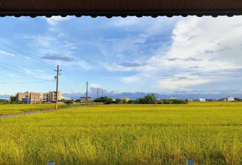 تختخواب و صبحانه 58 Acres Of Land