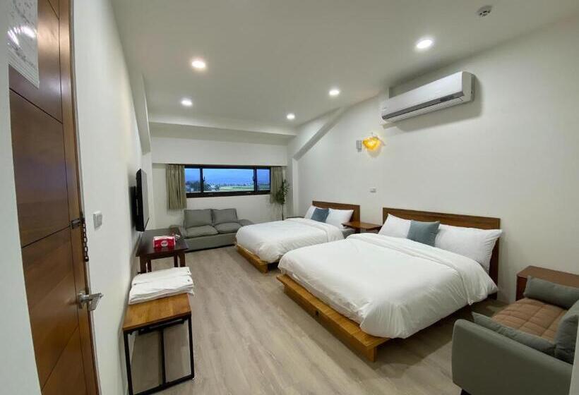 تختخواب و صبحانه 58 Acres Of Land