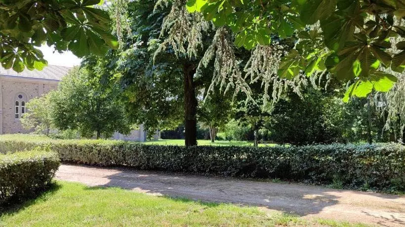 Aamiaismajoitus (B&B) La Villa Meslay