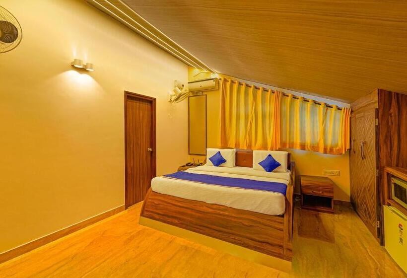 Fabhotel Prime The Venue By Seasons Suites