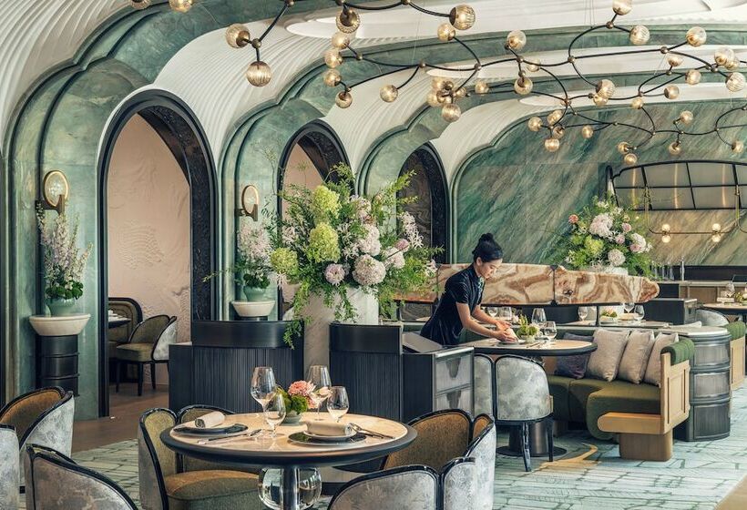 Four Seasons Hotel Hangzhou At Hangzhou Centre