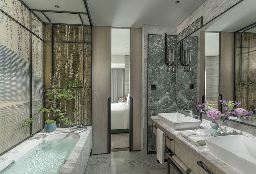 Four Seasons Hotel Hangzhou At Hangzhou Centre
