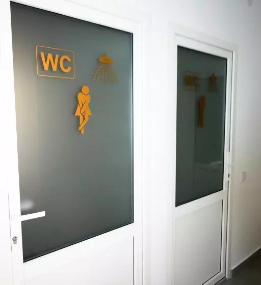 Hotelli готельно ресторанний комплекс традиція