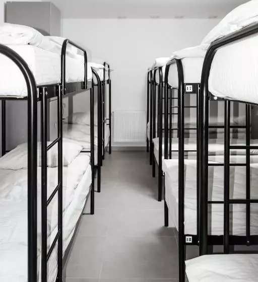 Hotelli готельно ресторанний комплекс традиція