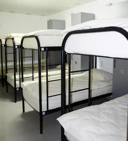 Hotelli готельно ресторанний комплекс традиція