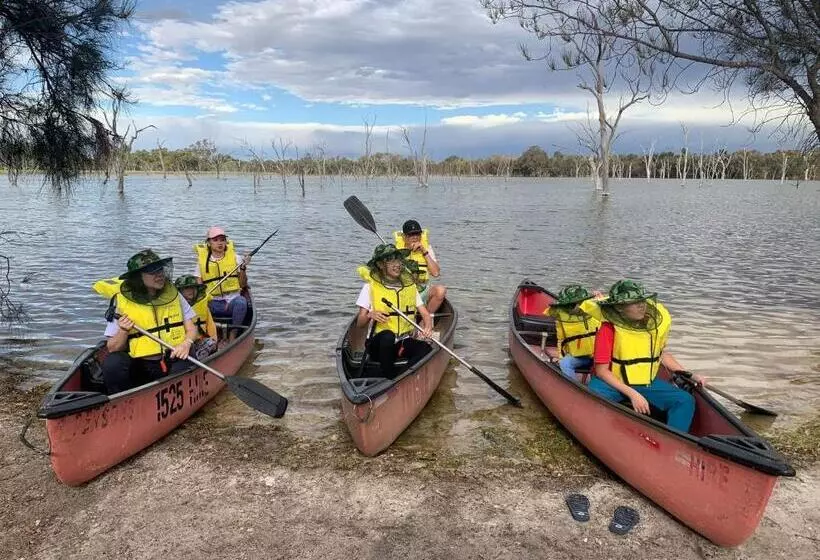 ホテル Boshack Outback Farmstay   Perth Eco Farm