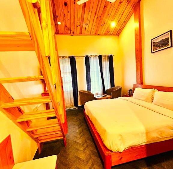 Hotel Dwaper Palace Near Mall Road With Parking