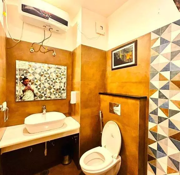 ホテル Dwaper Palace Near Mall Road With Parking