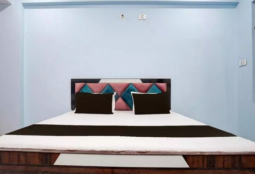 Hotelli Spot On Om Sai Garden