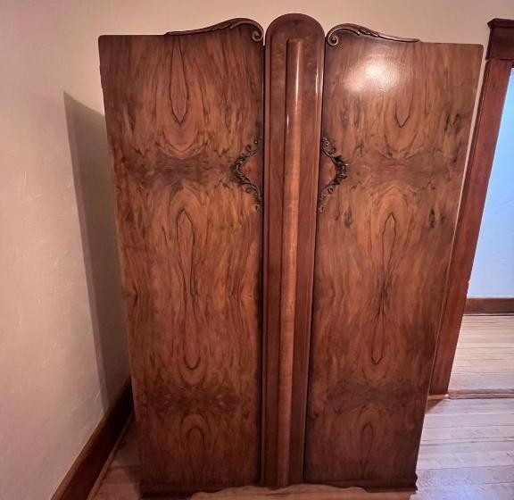 בית מלון כפרי The Leanor