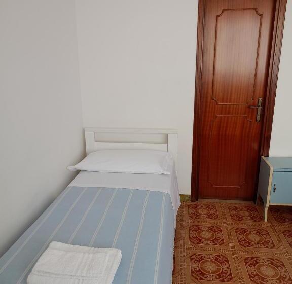 پانسیون Camere Rossella