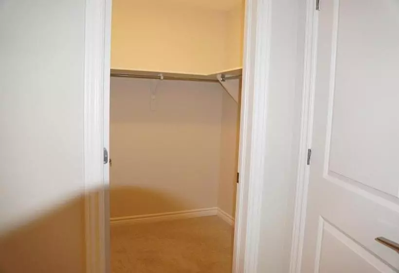 ペンション Fully Furnished Room In Serene Environment
