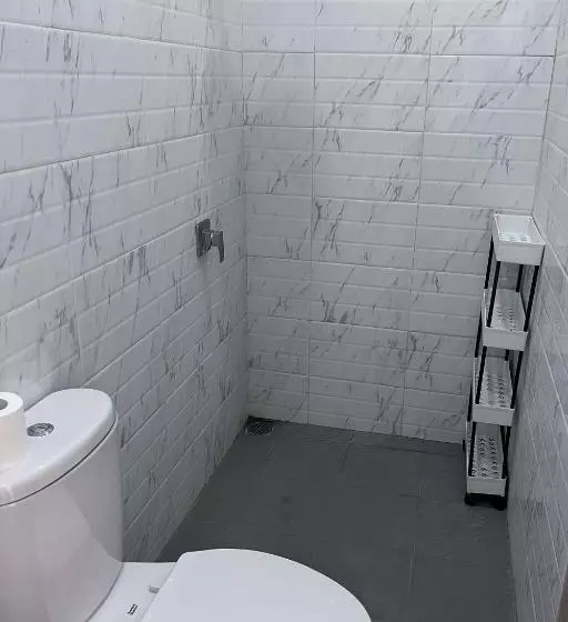 پانسیون Kiwi Guest House