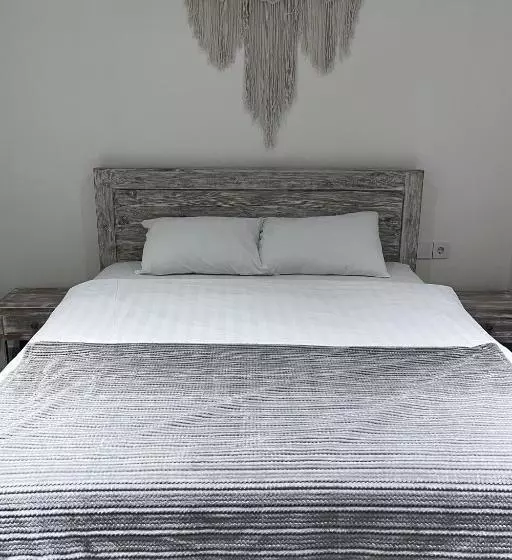 پانسیون Kiwi Guest House