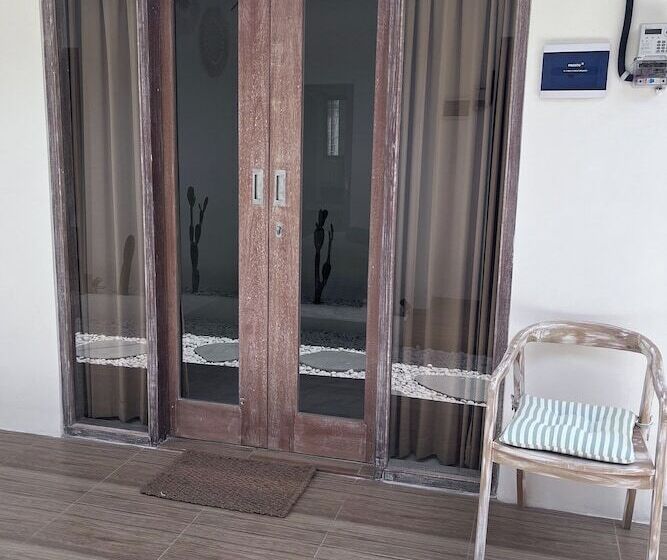 Pensione Kiwi Guest House