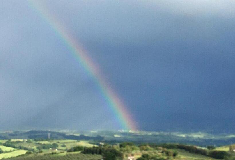 بنسيون La Corte Di Ardengo