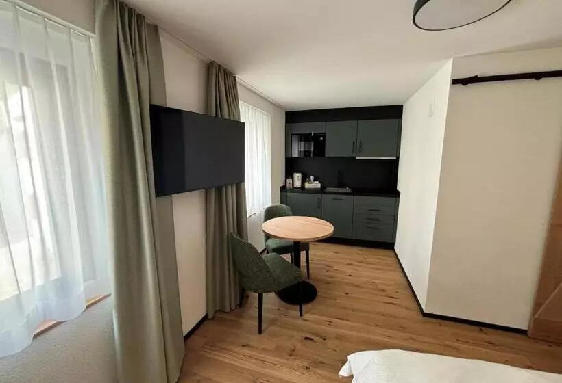 Appart Hotel Pitschonia Self Check In