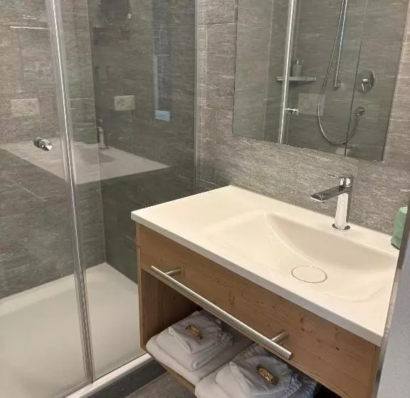 Appart Hotel Pitschonia Self Check In