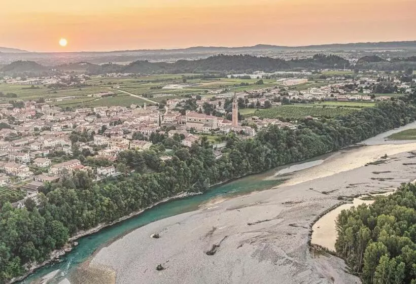 ベッドアンドブレックファースト Casa Pierdonà