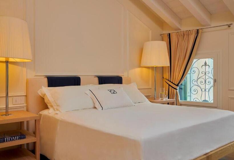 تختخواب و صبحانه Casa Pierdonà