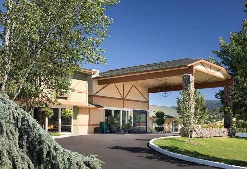 ホテル Comfort Inn & Suites