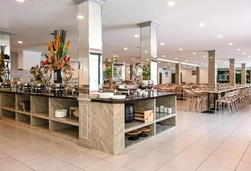 Hotelli Golden Sea Pool Villa Huahin