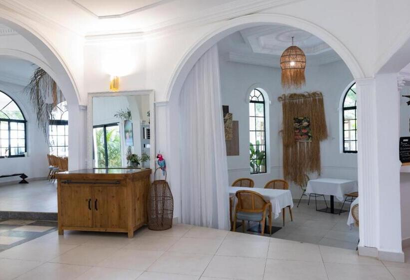 Hotel Le Palais D Akwa