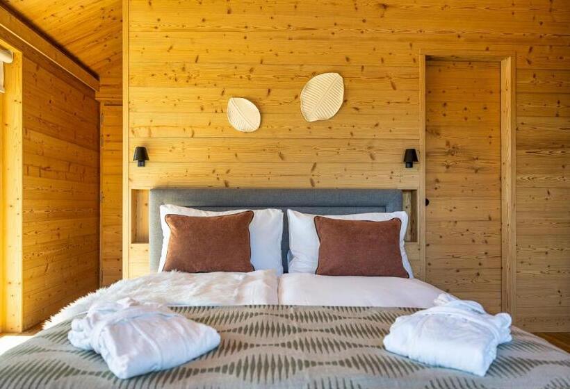 בית מלון כפרי Mad Retreat