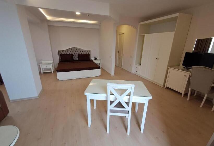 هتل Nafta Sanatorium