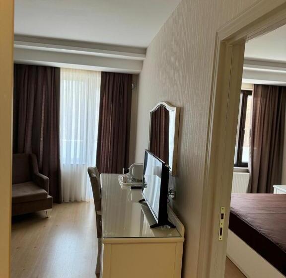 هتل Nafta Sanatorium