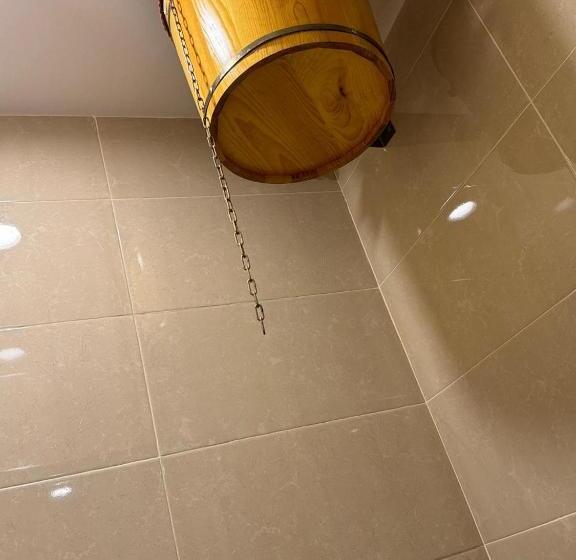 هتل Nafta Sanatorium