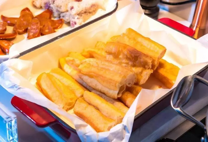 Hotelli Poltton International Service Apartment Shanwei Urban District High Speed Railway Station