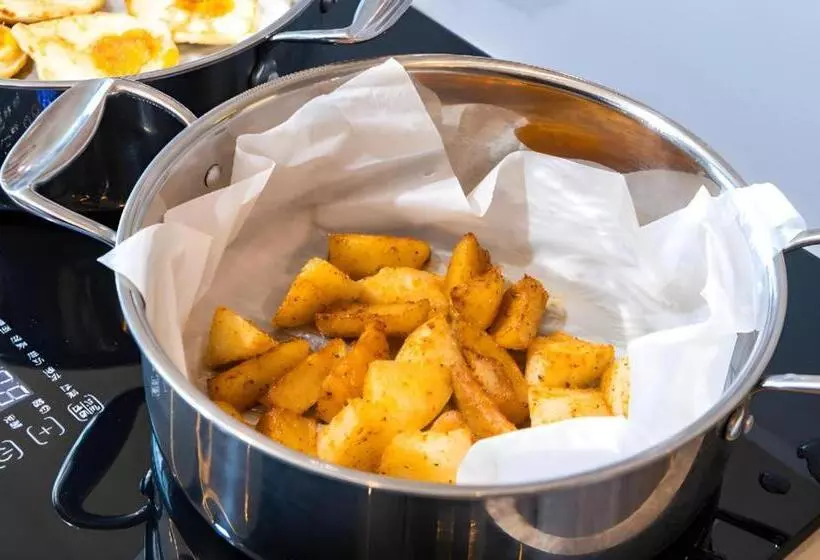 Hotelli Poltton International Service Apartment Shanwei Urban District High Speed Railway Station