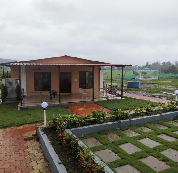 リゾートホテル The Malshej Mist