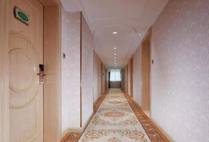 Vienna Hotel Chongqing Guanyinqiao Pedestrian Street