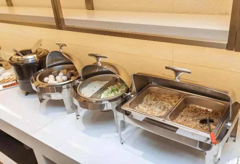 Borrman Hotel Yongzhou High Speed Railway Station