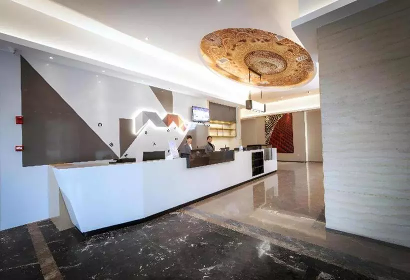 Borrman Hotel Yongzhou High Speed Railway Station