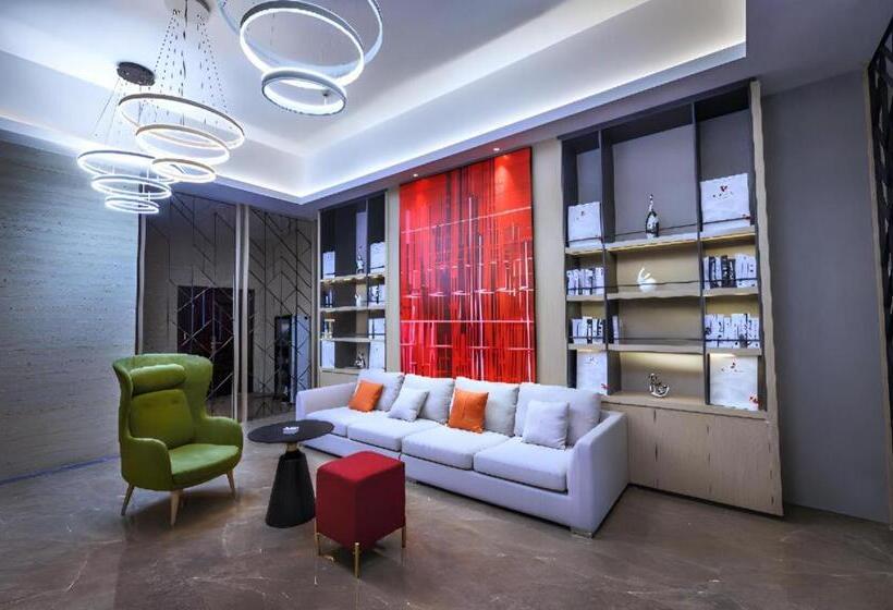 Borrman Hotel Yongzhou High Speed Railway Station