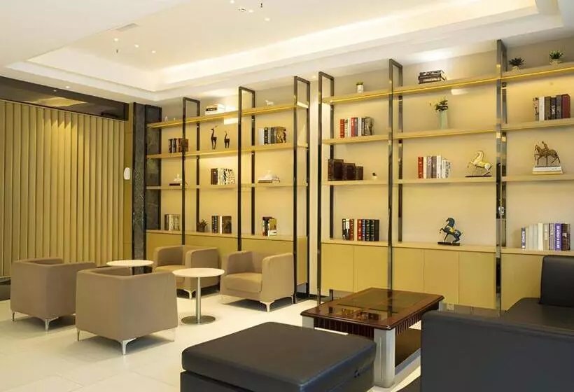 Hotelli City Comfort Inn Huanggang Huangzhou Avenue