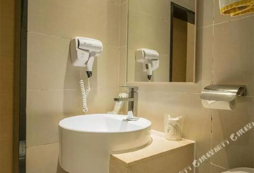 Hotelli City Comfort Inn Yulin Jincheng Center Municipal Government